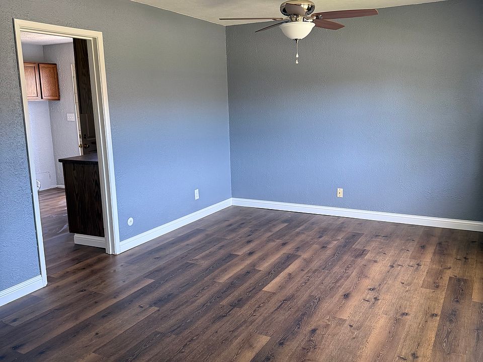 1st image of 2545 Dunhill Pl