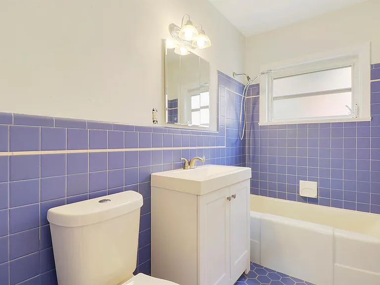 412 N K St — Photo 17