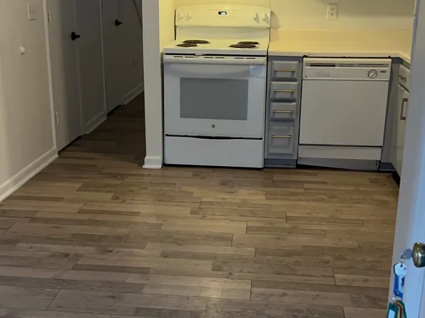 1008 Hickory Hill Ln #1, Hermitage, TN 37076