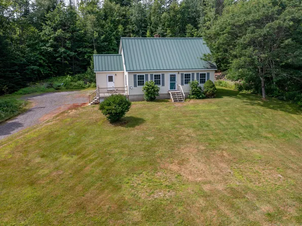 561 Ft Knox Road, Prospect, ME 04981