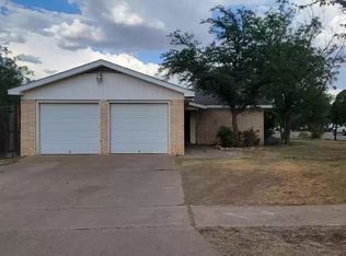 4832 9th St, Lubbock, TX 79416