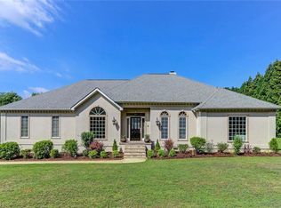 6015 Beckenham Way, Oak Ridge, NC 27310