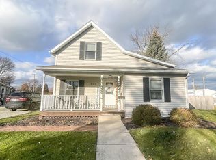 802 E Walnut St, Nappanee, IN 46550