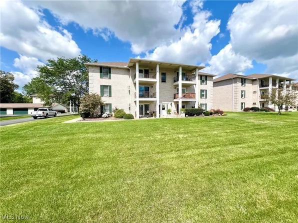 7362 Eisenhower Dr Unit 5, Youngstown, OH 44512