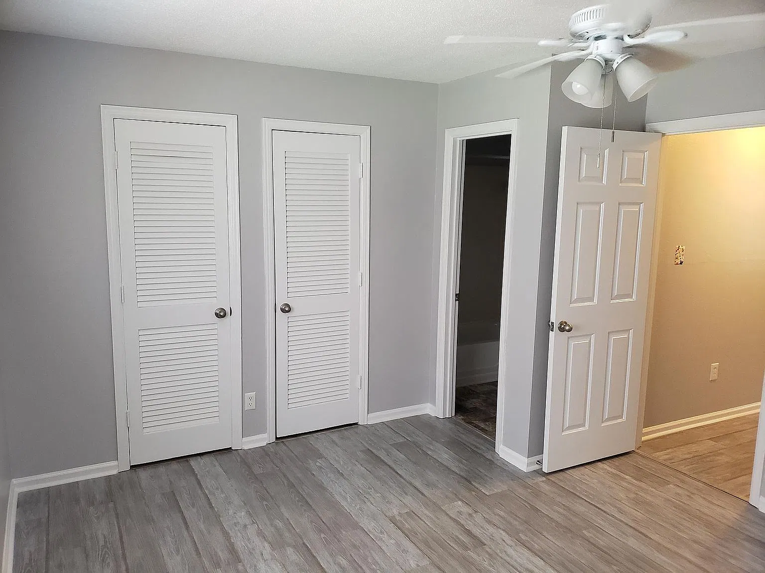 2 bed, 1170 sqft, $1,100 — Photo 4