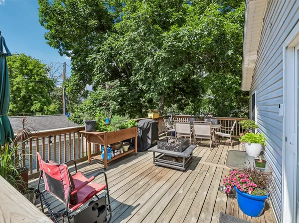 102 Lakeview Dr, Montezuma, IA 50171