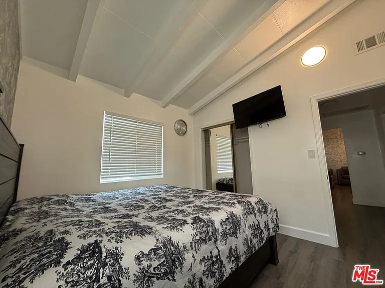 12308 Sheldon St — Photo 20