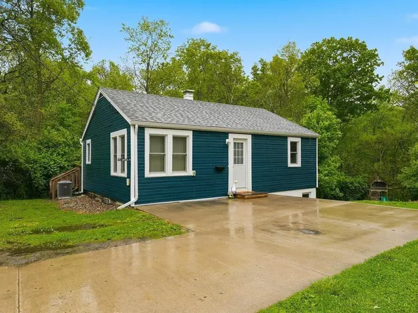 1761 Canfield St, Huntington, IN 46750