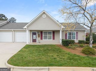 3033 Bentley Park Cir, Gainesville, GA 30504