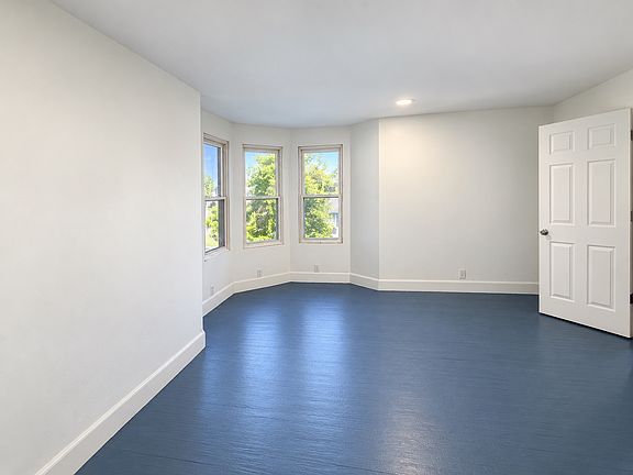 5th image of 268 N Seminary St APT 2