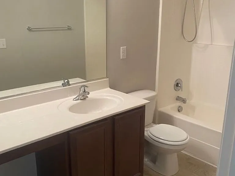 203 Linfoot Ct — Photo 25