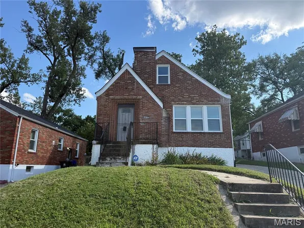 6832 Julian Ave, Saint Louis, MO 63130
