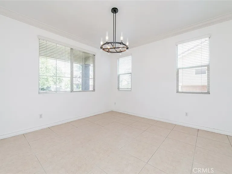 6915 Cedar Creek Rd — Photo 10