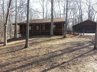 S4346 Draper St, Baraboo, WI 53913