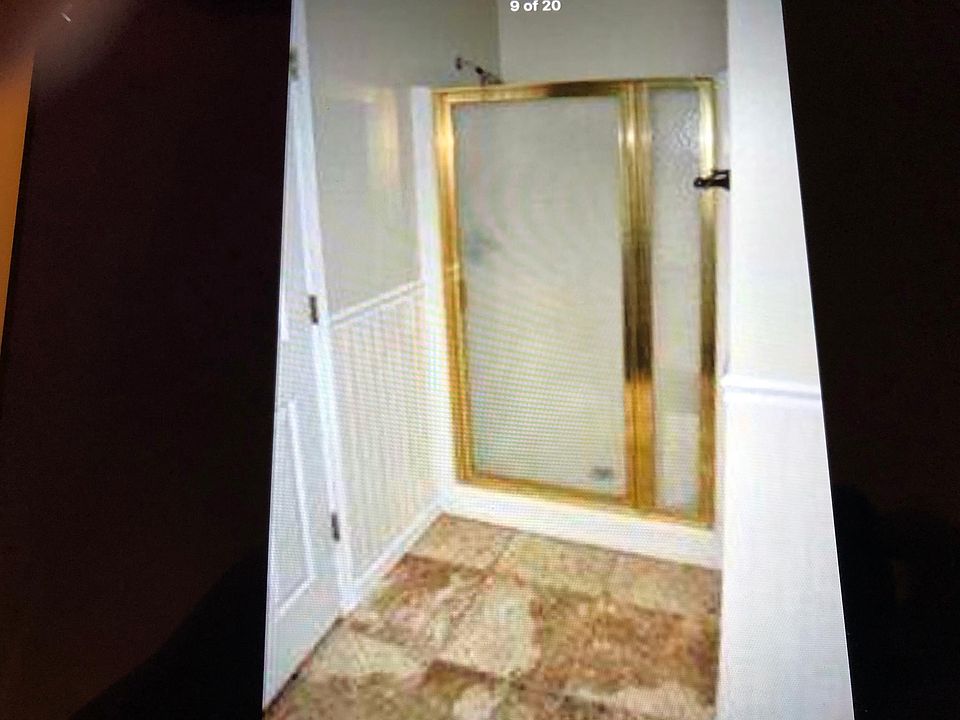 1st image of 106 Sundance Ln
