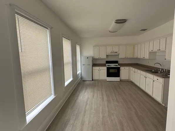 109 Circle Park Dr #109, Sebring, FL 33870