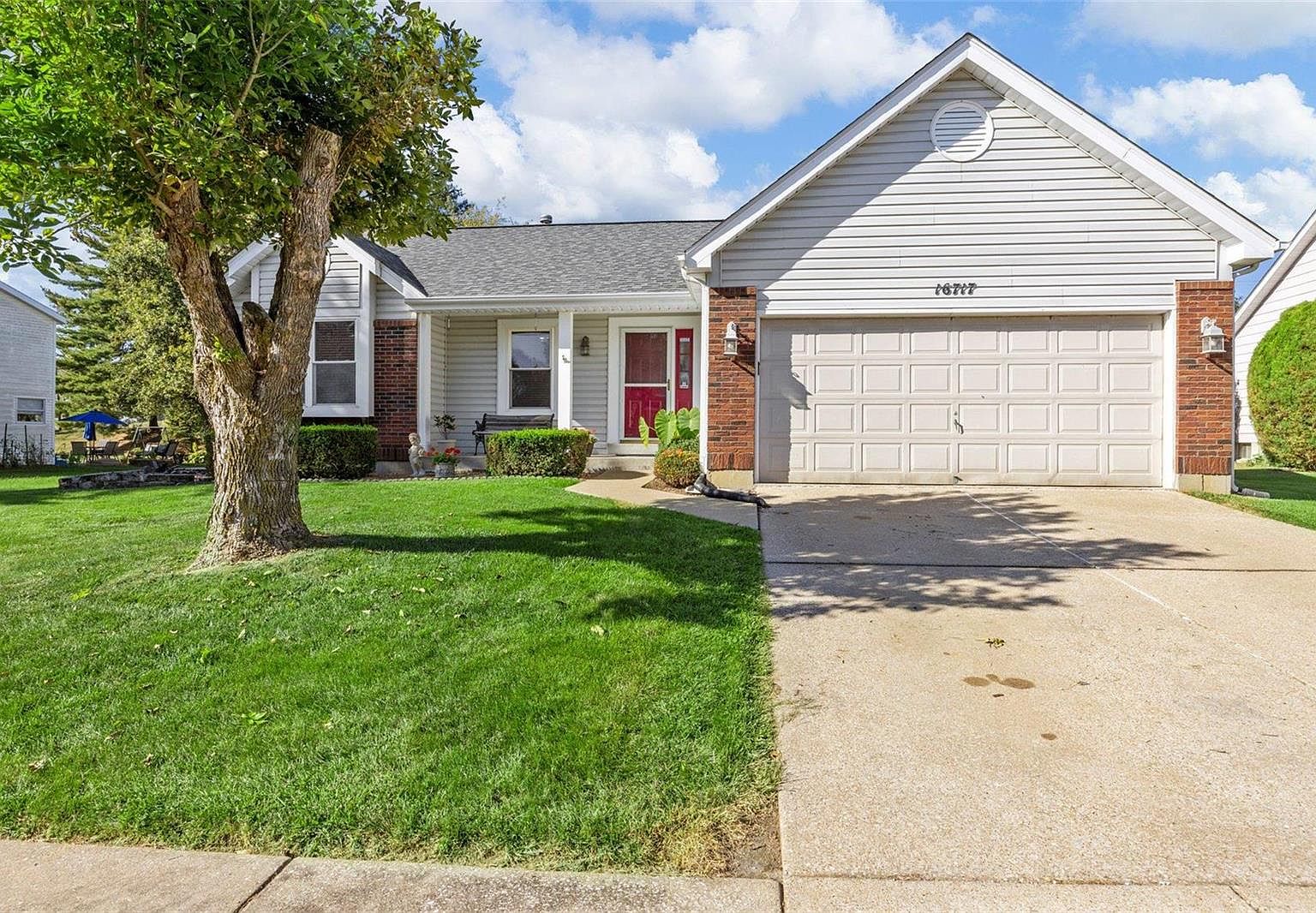 16717 Edisto Ct, Florissant, MO 63034 Zillow