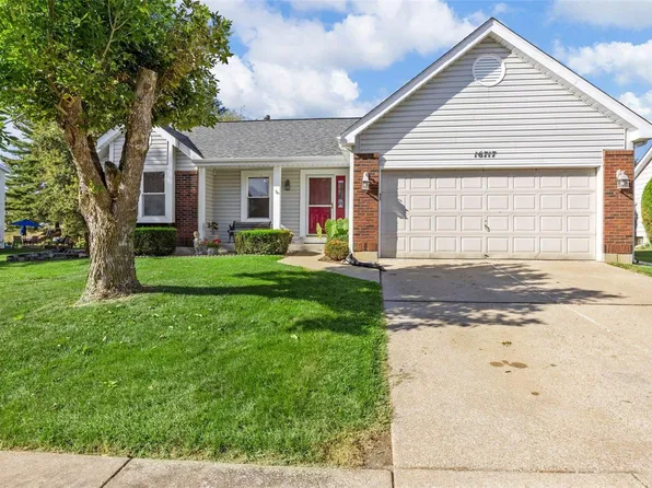 16717 Edisto Ct, Florissant, MO 63034