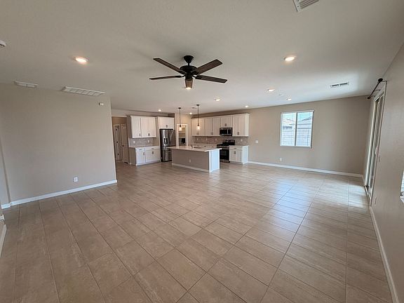 4th image of 3463 S 175th Dr