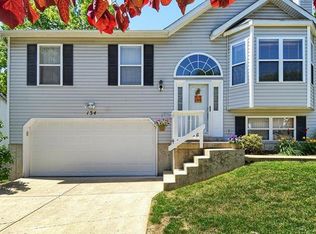 134 Fenton Park Ct, Fenton, MO 63026