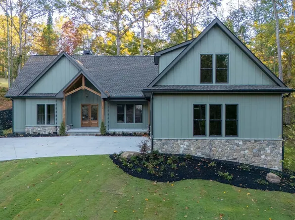 10 Laurel Valley Way, Travelers Rest, SC 29690