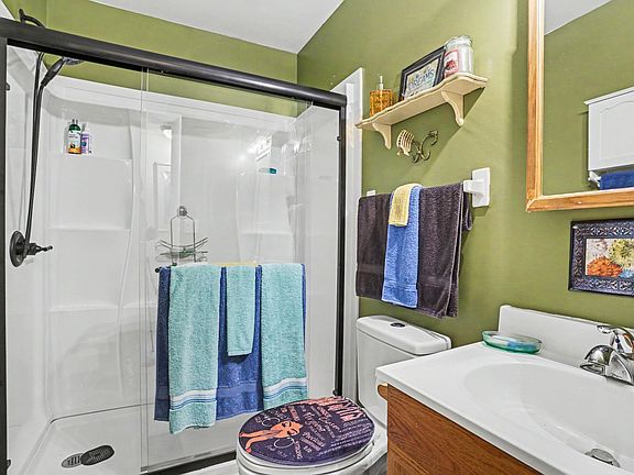 5th image of 3583 Kenbrooke Ct