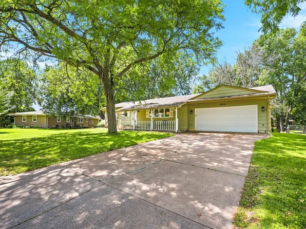 4909 Wisconsin Ave N, New Hope, MN 55428