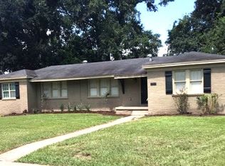 902 Oaklawn Ave, Lafayette, LA 70506