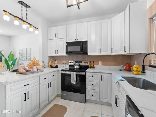 5645 KIMBRELL Drive S, Jacksonville, FL 32210