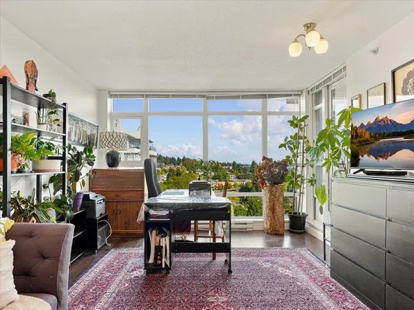 555 Delestre Ave #1608, Coquitlam, BC V3K 0A9