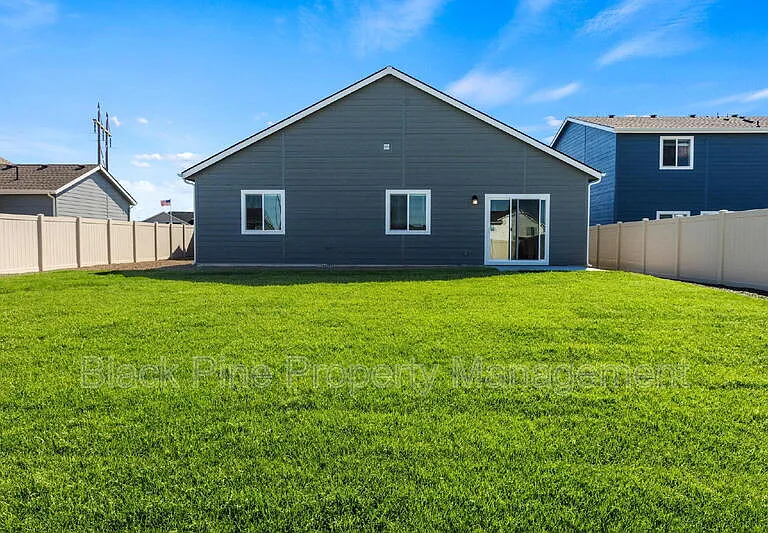 15307 Cloud Crest Ave — Photo 35