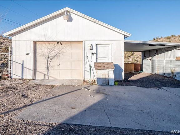 2nd image of 815 Ericson Dr