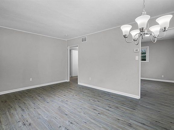 3rd image of 129 Wiegel Dr