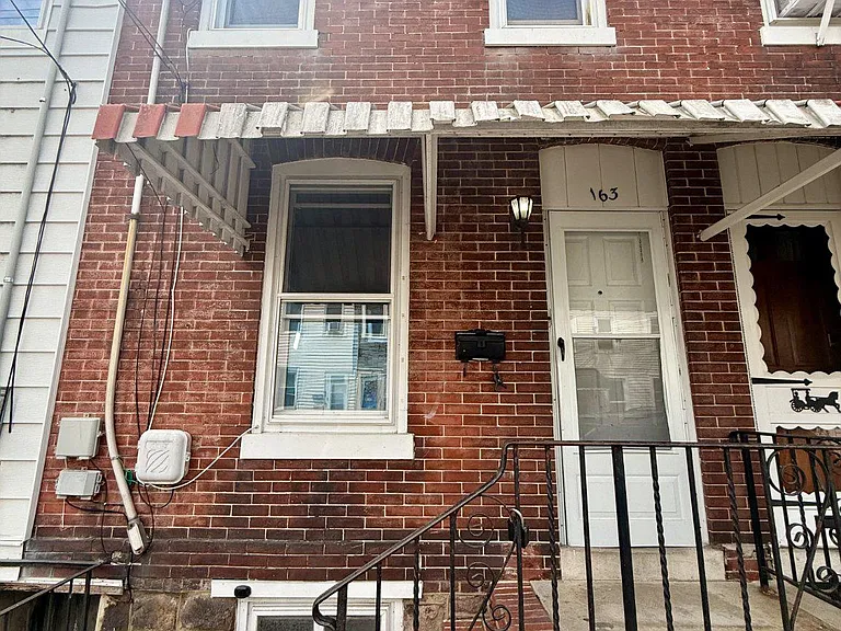 163 Tremont St — Photo 3