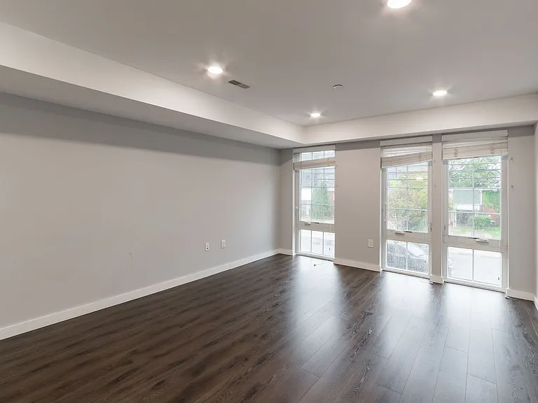 751 N 20th Street — Photo 3