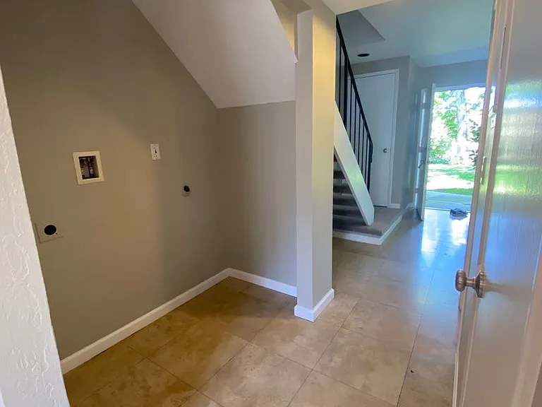 1567 Ivycreek Cir — Photo 9