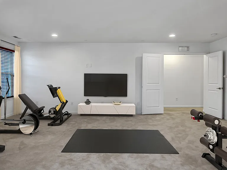 290 Cobblestone Lndg — Photo 20