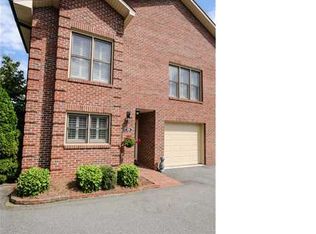 101 Commonwealth Dr, Lincolnton, NC 28092