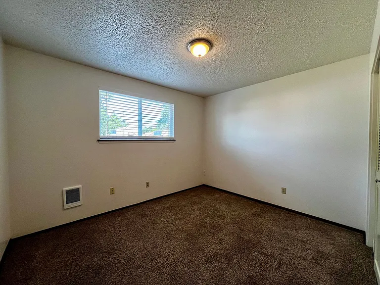 105 W Fremont Ave — Photo 13