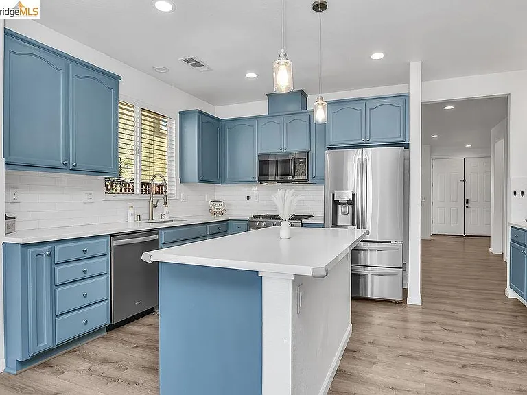 5470 Gold Creek Cir — Photo 5