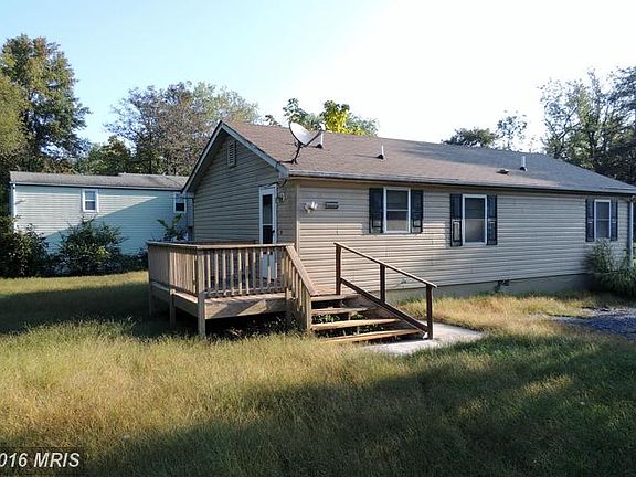 5th image of 1112 Hoover St