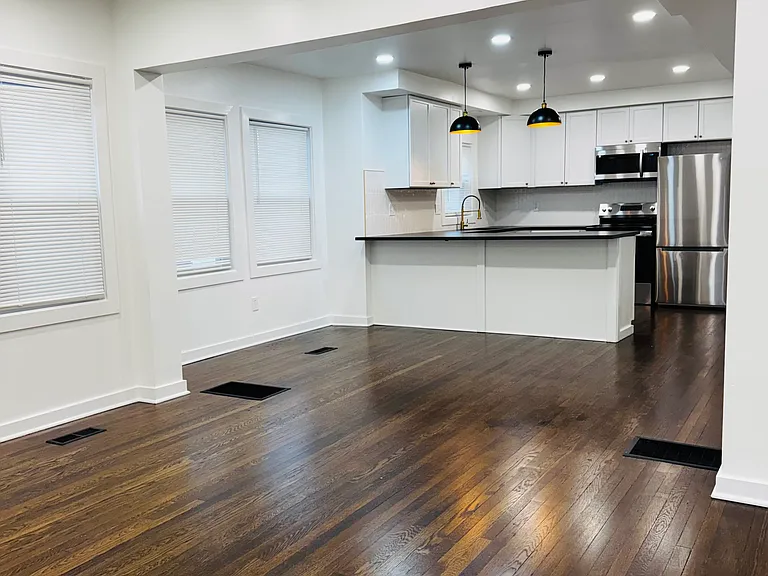 3732 Bellefontaine Ave — Photo 3