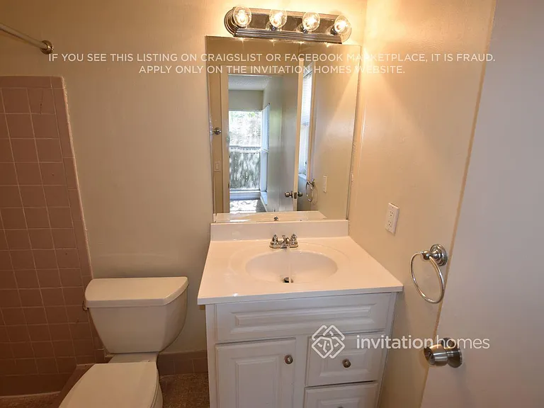 10656 Shady Pond Ln — Photo 7
