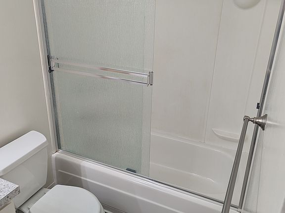 5th image of 1944 Garden Dr APT 207