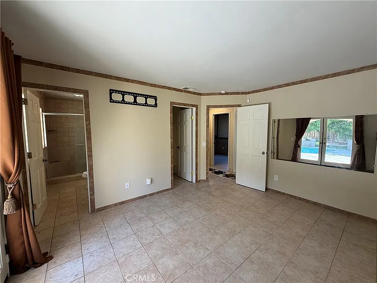 11296 Heathcliff Dr — Photo 7