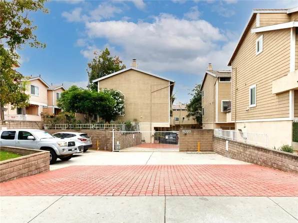 15220 S Normandie Ave Unit 401, Gardena, CA 90247