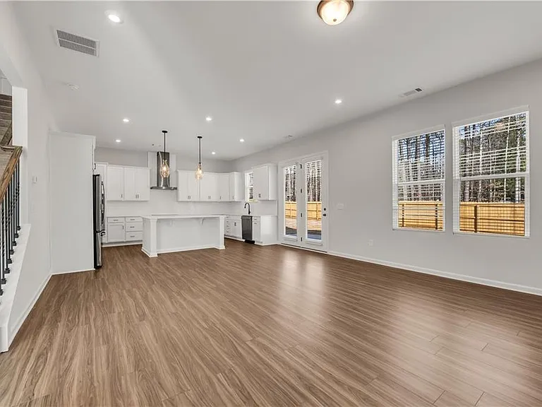 272 Brighton Bend Ln — Photo 10