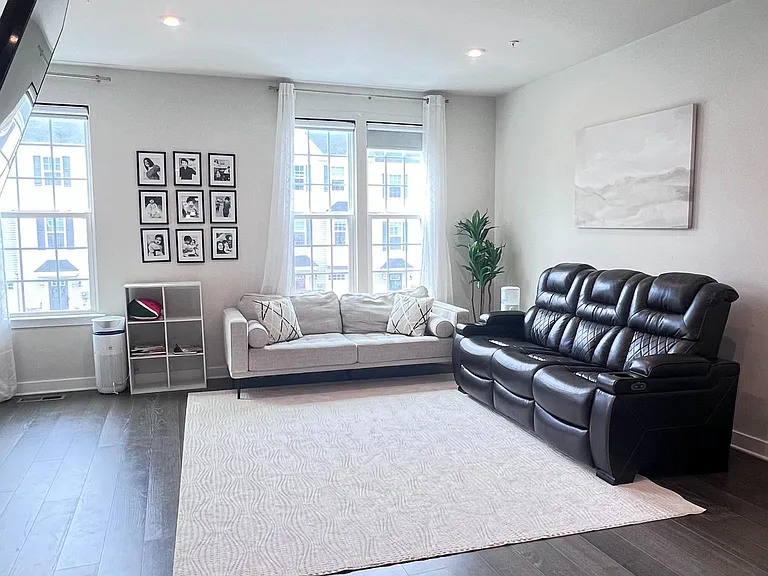 18 Hunters Dr — Photo 5