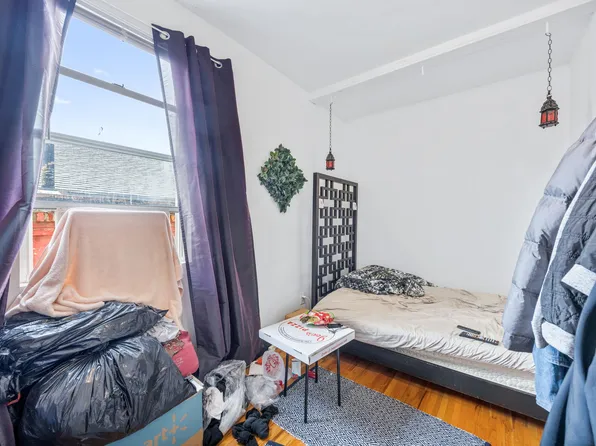 188 North 8th Street image 19 of 23