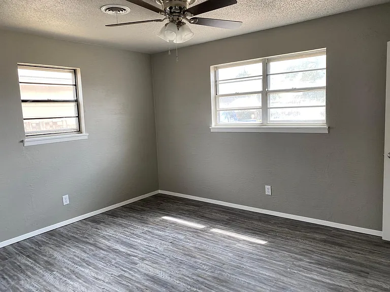 4802 Westway Trl — Photo 9
